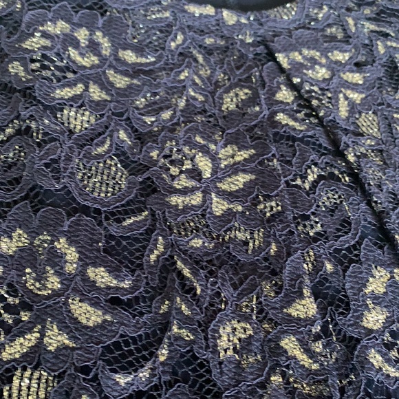 NY&C Sleeveless Fashion Top - Picture 2 of 5